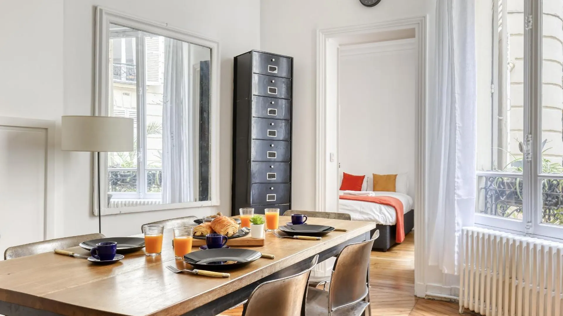Perfect T2 At The Foot Of The Eiffel Tower-paris 7 * Paris